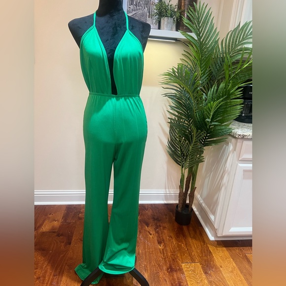 PrettyLittleThing Plunge Halter Neck Wide Leg Green Stripe Jumpsuit US 10 - Picture 5 of 10